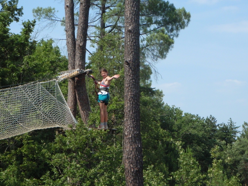 Village Camps International Summer Camp Ard&egrave;che, France 2019-07-26 https://www.villagecamps.com/journals_admin/images/67-9-Vika up high.jpg